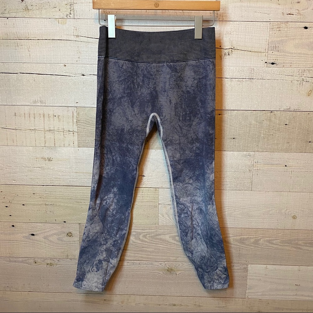 Lululemon Ebb To Train Tight Wash - Picture 4 of 16